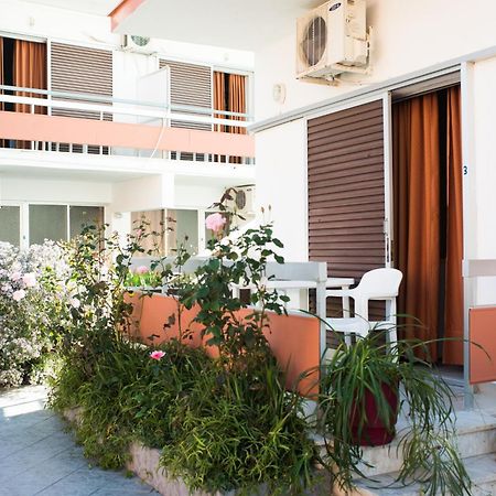 בניטסס Sunlight Hotel מראה חיצוני תמונה
