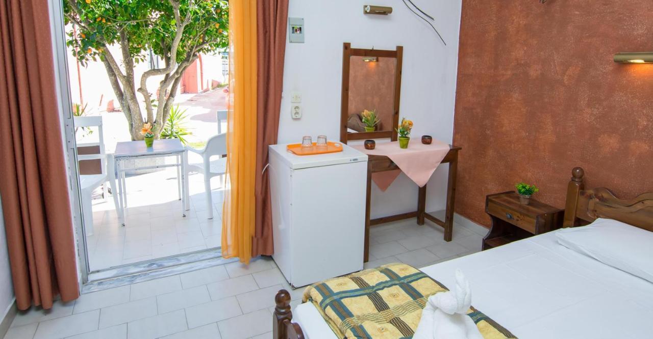 בניטסס Sunlight Hotel מראה חיצוני תמונה