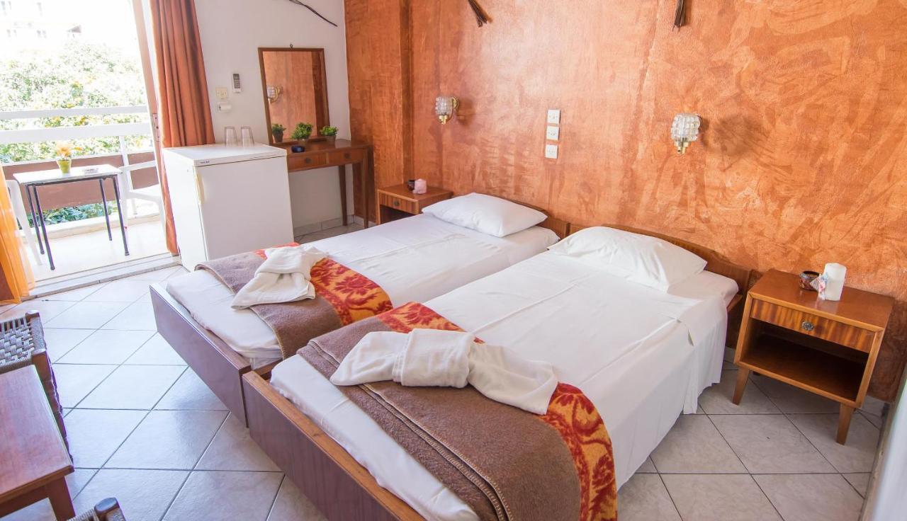בניטסס Sunlight Hotel מראה חיצוני תמונה